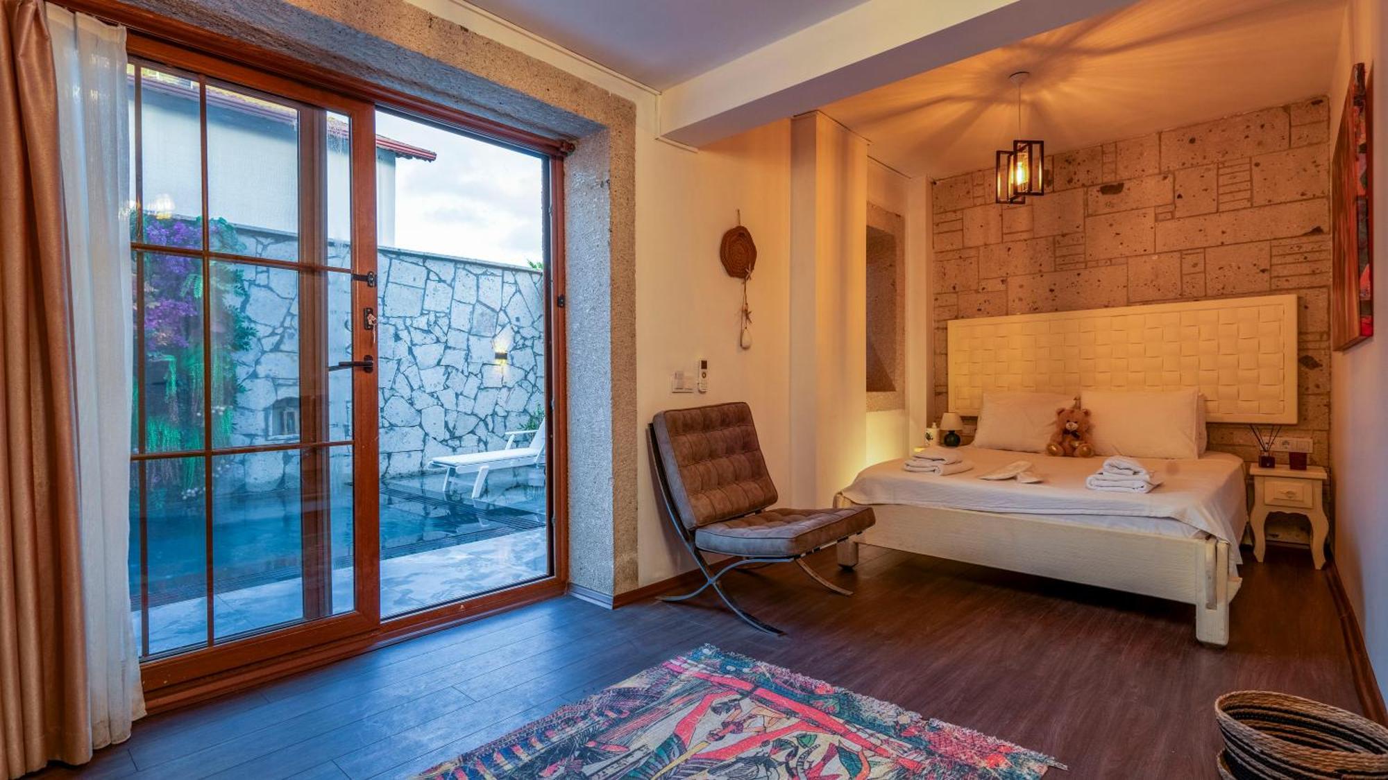 Lulu Inn Hotel Çeşme Esterno foto